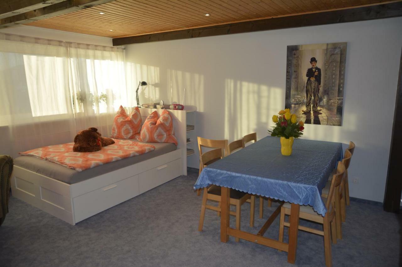 Familienzimmer Bastian Haibach  Extérieur photo